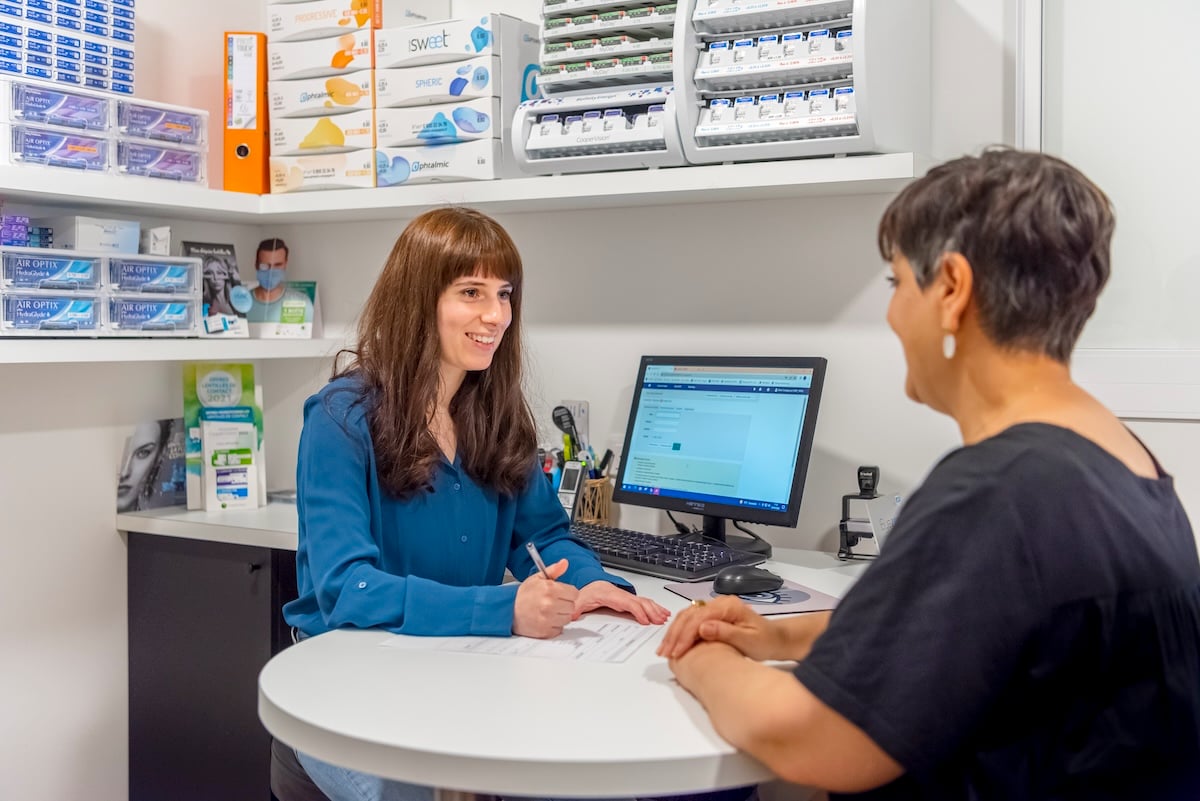 opticien-rendez-vous-client